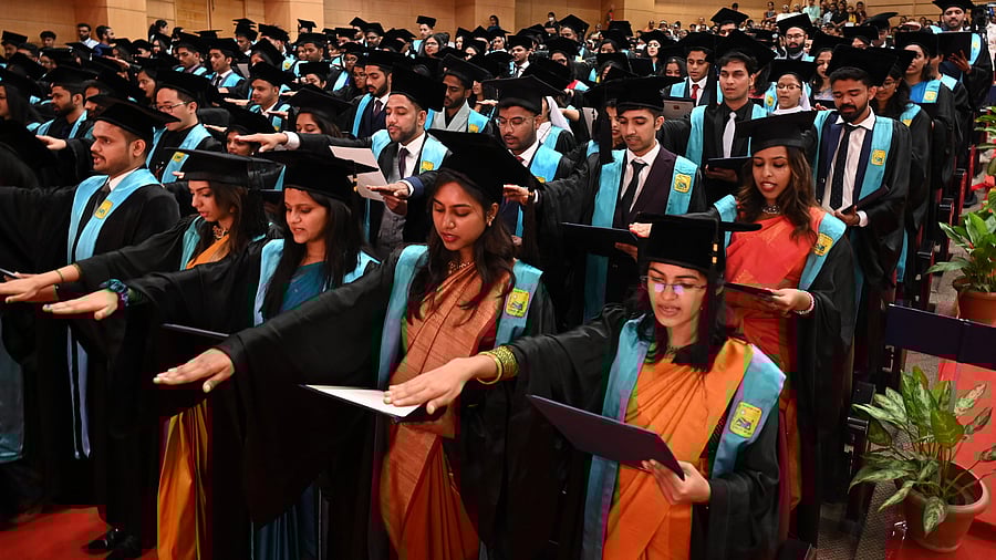 <div class="paragraphs"><p>Undergraduate students of St John’s Medical College take the Hippocratic oath on Tuesday. </p></div>