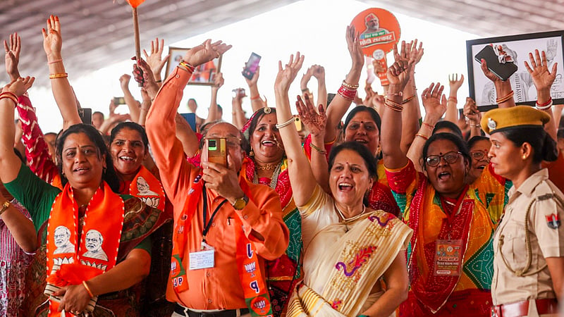 PM Narendra Modi delivers stirring speech in Rajasthan, thousands gather