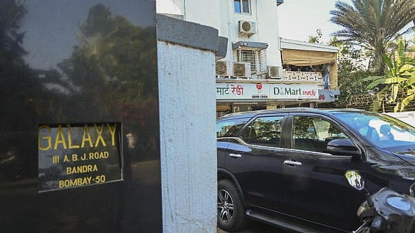 <div class="paragraphs"><p> Entrance of the Galaxy Apartments, actor Salman Khan's residence at Bandra, after two motorbike-borne unidentified persons opened fire outside the residence, in Mumbai, Sunday, April 14, 2024. </p></div>