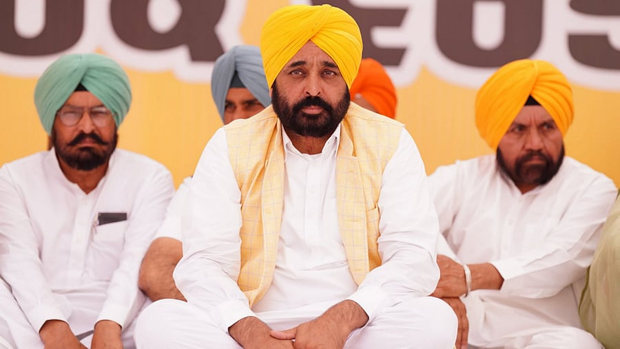<div class="paragraphs"><p>Punjab CM and AAP leader Bhagwant Mann during party's day-long 'samuhik upvas' in protest against the arrest of party leader and Delhi CM Arvind Kejriwal, at Khatkar Kalan, the native village of the freedom fighter Bhagat Singh.</p></div>