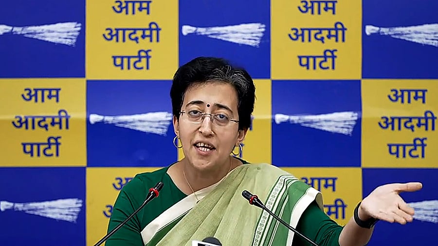 <div class="paragraphs"><p> Delhi Minister and AAP leader Atishi Singh addresses a press conference, in New Delhi.</p></div>