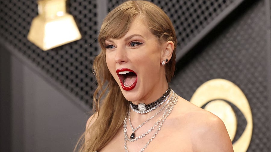 <div class="paragraphs"><p>Taylor Swift.</p></div>