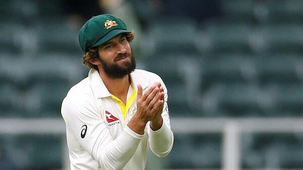 <div class="paragraphs"><p>Joe Burns.</p></div>