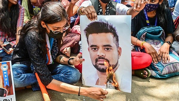 <div class="paragraphs"><p>Protest against Prajwal Revanna</p></div>