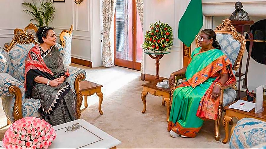 <div class="paragraphs"><p>File Photo: President Droupadi Murmu with NCW Chairperson Rekha Sharma during a meeting where she received a comprehensive report on the Sandeshkhali abuse allegations, in New Delhi, Tuesday, March 5, 2024.</p></div>