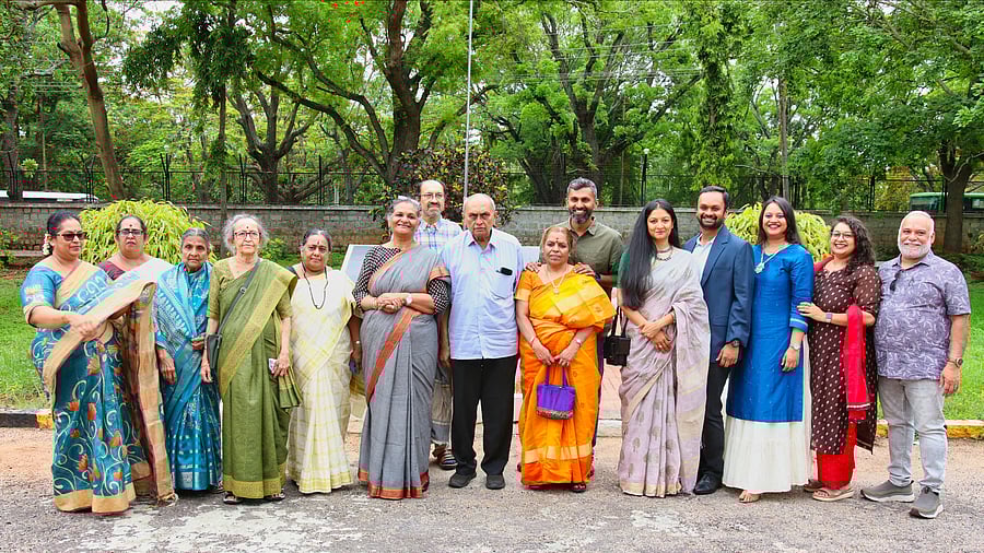 <div class="paragraphs"><p>Descendants of M V Gopalaswamy, founder of Mysuru Akashvani station, during the <strong> </strong>‘Nenanpina Doni’ event on Saturday. </p></div>