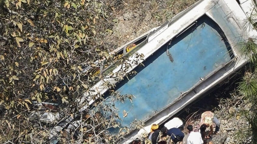 Twenty one pilgrims die, over 60 injured as bus falls into gorge in Jammu