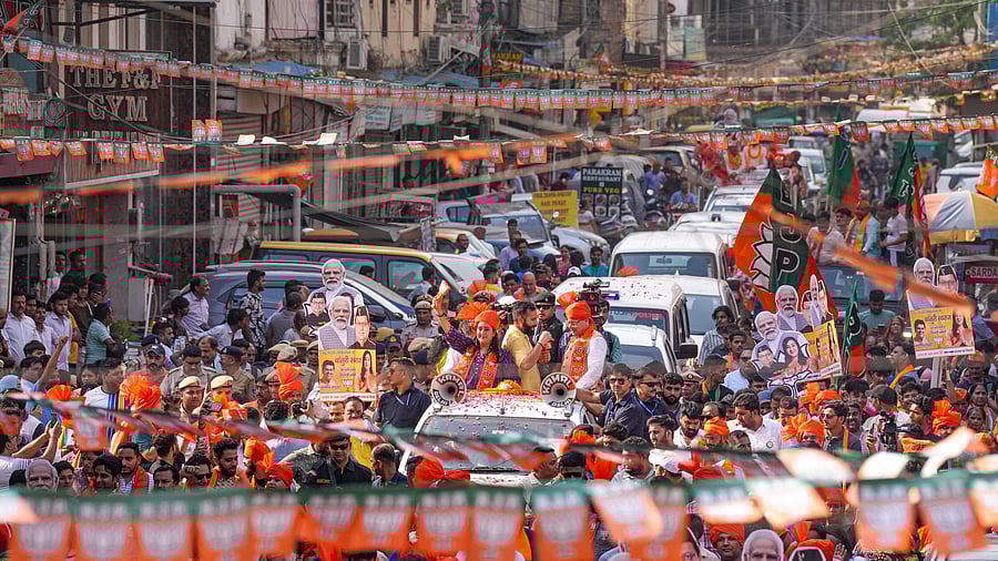<div class="paragraphs"><p>New Delhi: Uttarakhand Chief Minister Pushkar Singh Dhami and BJP candidate from New Delhi constituency Bansuri Swaraj </p></div>