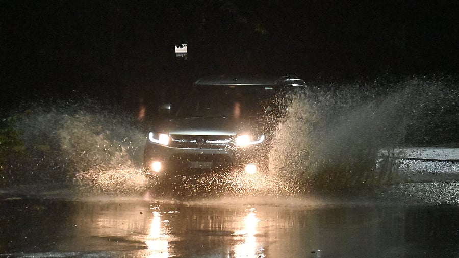<div class="paragraphs"><p>The waterlogged JLB Road in Mysuru in the wee hours of Tuesday. </p></div>