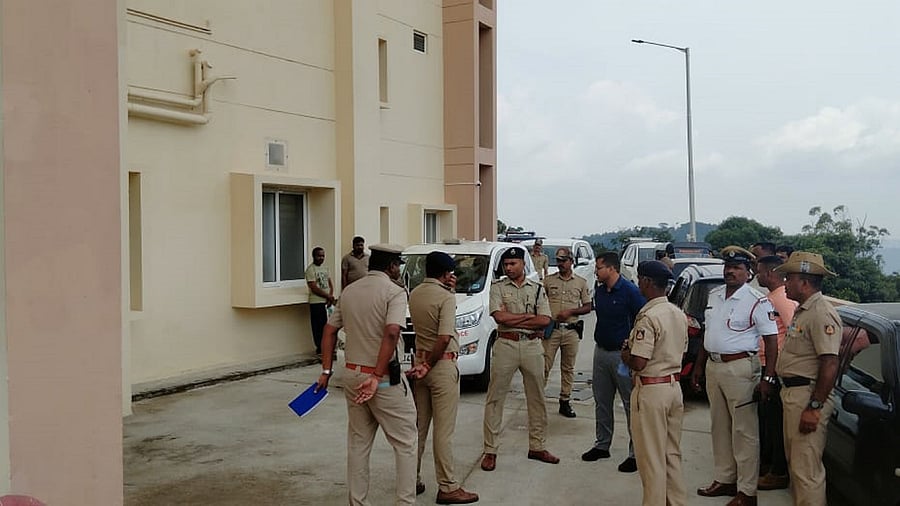 <div class="paragraphs"><p>SP K Ramarajan monitors the police security outside the district hospital in Madikeri where the girl</p></div>