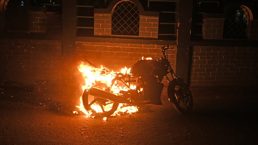 <div class="paragraphs"><p>Representative image showing a bike on fire.</p></div>
