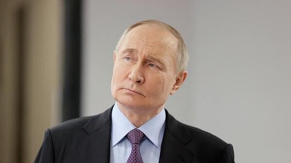<div class="paragraphs"><p>Vladimir Putin.</p></div>