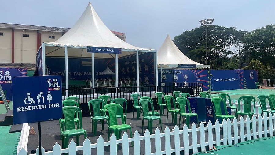 <div class="paragraphs"><p>VIP lounge arranged at the Tata IPL Fan Park at Karavali Utsav Ground in Mangaluru.</p></div>