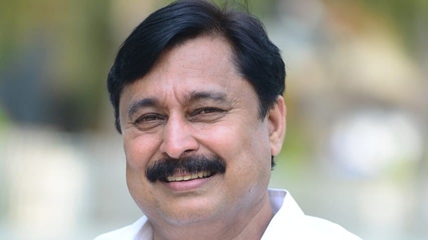 <div class="paragraphs"><p>State Railway Minister V Abdurahiman</p></div>