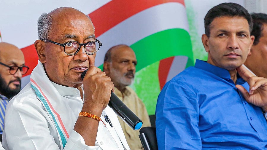 <div class="paragraphs"><p>Several Congress leaders, including Digvijay Singh and PCC chief Jitu Patwari, after visiting the house of the deceased girl, hit out at the state BJP government for its apathy and anti-Dalit approach and the apparent lawlessness in the state.</p></div>