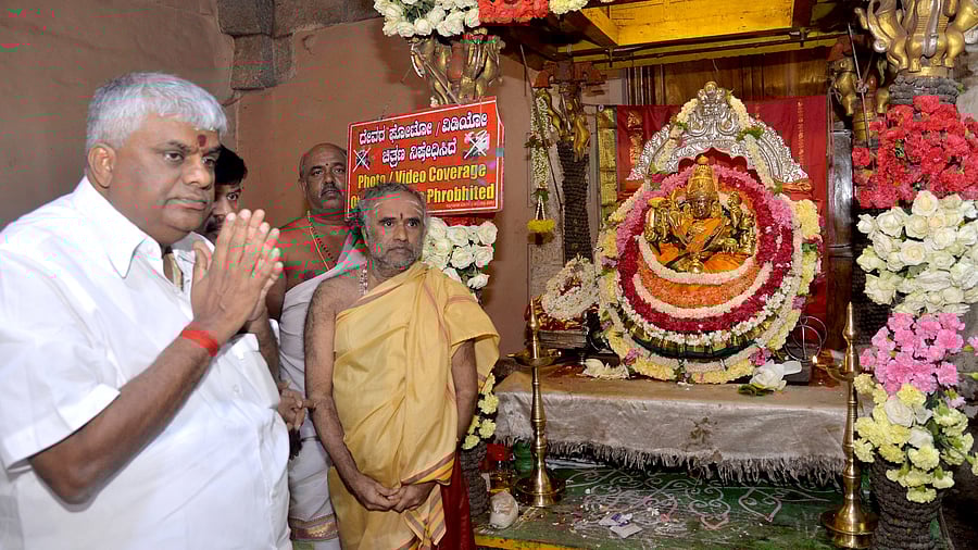 <div class="paragraphs"><p>File photo of&nbsp;JD(S) MLA and former Karnataka Minister H D Revanna.</p></div>