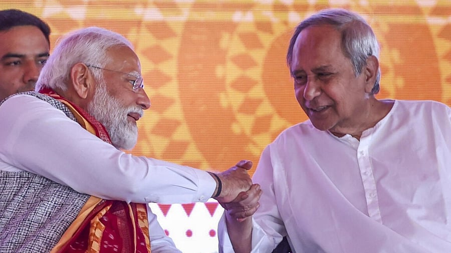 <div class="paragraphs"><p>Prime Minister Narendra Modi with Odisha Chief Minister Naveen Patnaik.</p></div>