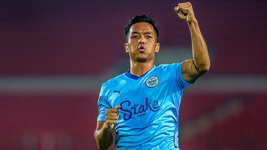 <div class="paragraphs"><p> Lallianzuala Chhangte.</p></div>