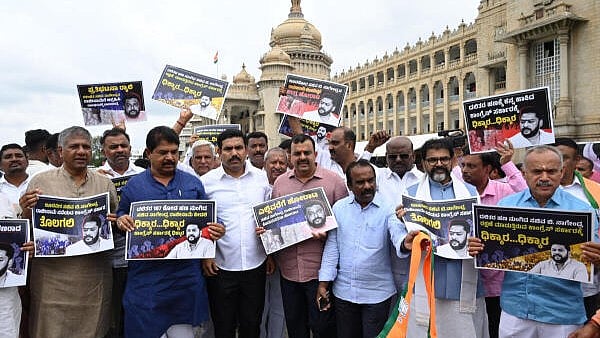 <div class="paragraphs"><p>BJP leaders stage protest against&nbsp;Valmiki Corporation scam.&nbsp;</p></div>
