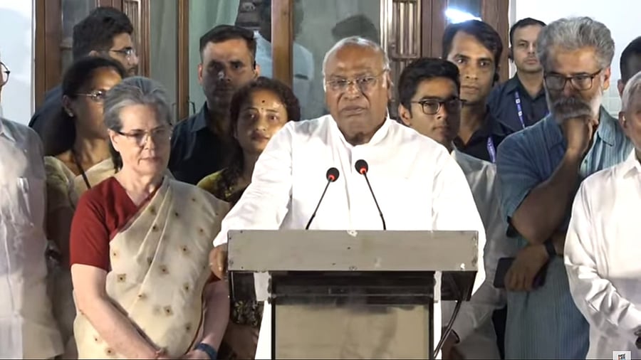 <div class="paragraphs"><p>Kharge addresses the media.</p></div>
