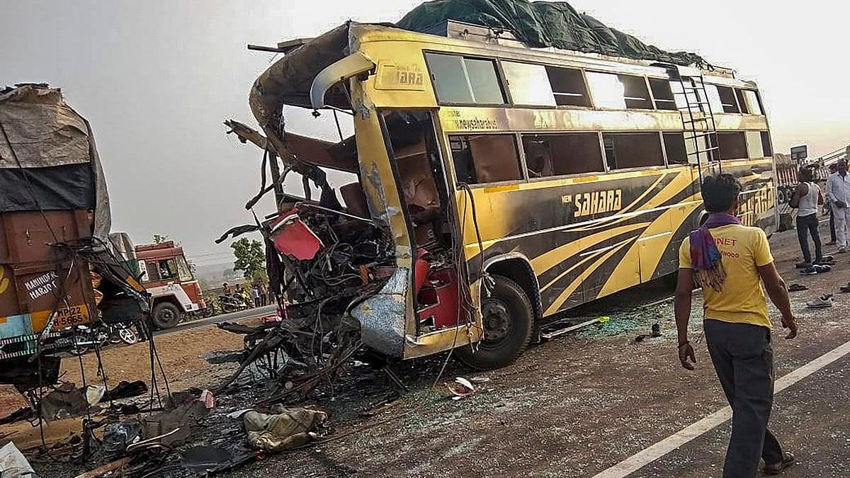 Three killed, over 40 injured after two buses collide in Gujarat
