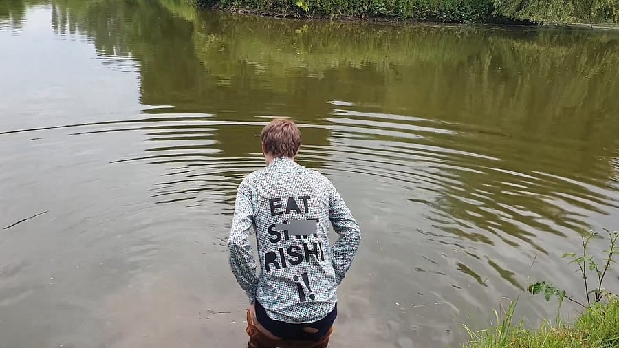 <div class="paragraphs"><p>Campaign group Youth Demand posted videos on X of a man entering a lake on the property and defecating in what he said was an act of protest against Sunak's government.</p></div>