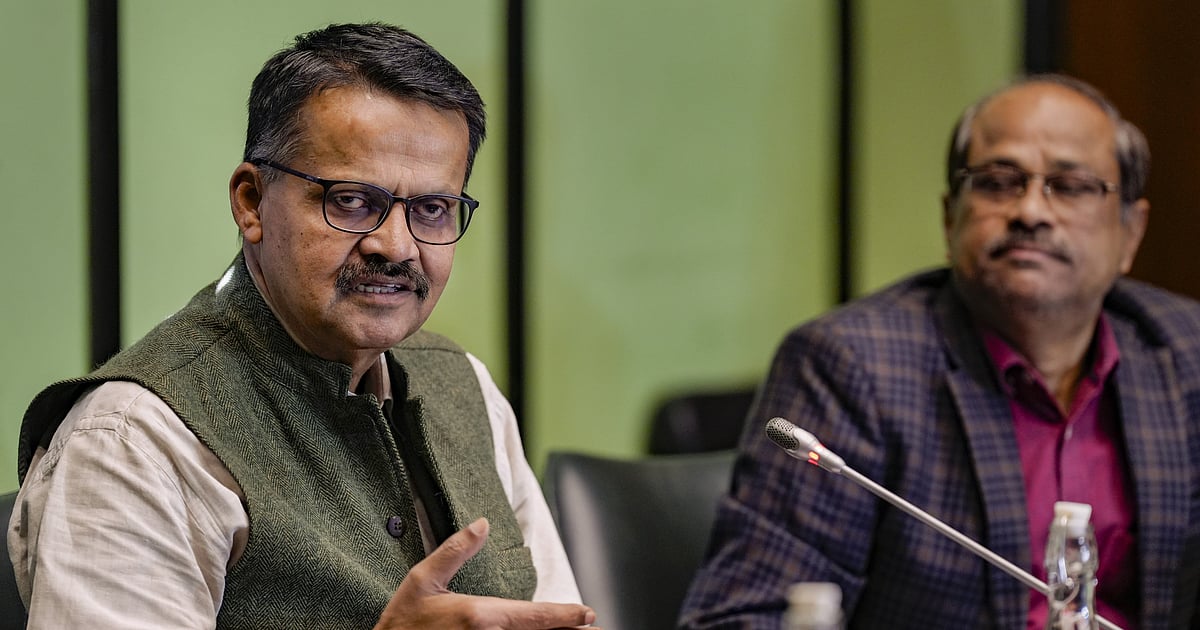 Auto Mahtab Lok Sabha Speaker News | Bhartruhari Mahtab appointed as pro-tem ...