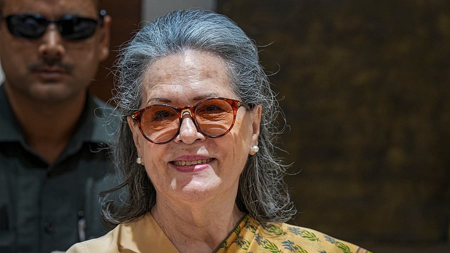 <div class="paragraphs"><p>New Delhi: Senior Congress leader Sonia Gandhi during a ceremony to pay tribute to former Tamil Nadu chief minister M. Karunanidhi on his birth anniversary, at Anna-Kalaignar Arivalayam, in New Delhi, Monday, June 3, 2024.</p></div>