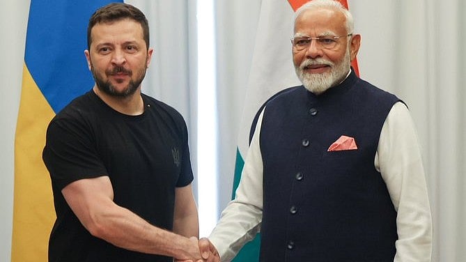 <div class="paragraphs"><p>Prime Minister Narendra Modi with Ukrainian President Volodymyr Zelenskyy</p></div>