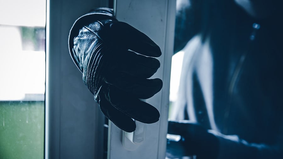 <div class="paragraphs"><p>Representative image of a robbery.</p></div>