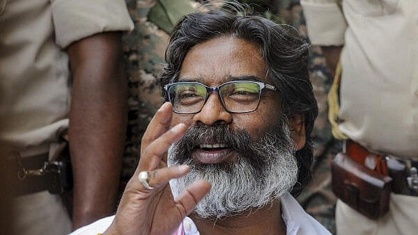 <div class="paragraphs"><p>Jharkhand ex-CM Hemant Soren </p></div>