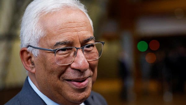 <div class="paragraphs"><p>Antonio Costa. </p></div>
