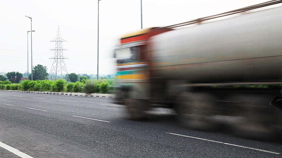 <div class="paragraphs"><p>Representative image showing&nbsp; a gas tanker lorry.</p></div>