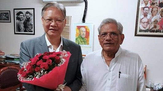 <div class="paragraphs"><p>CPI(M) leader Sitaram Yechury New Chinese Ambassador to India Xu Feihong.&nbsp;</p></div>
