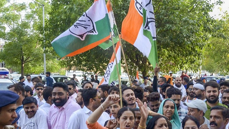 <div class="paragraphs"><p>Congress candidate Anil Chopra was winning in the initial rounds with over 11000 votes. (Representative image)</p></div>