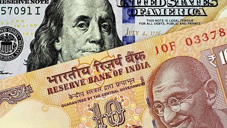 <div class="paragraphs"><p>Representative image of rupee vs dollar </p></div>