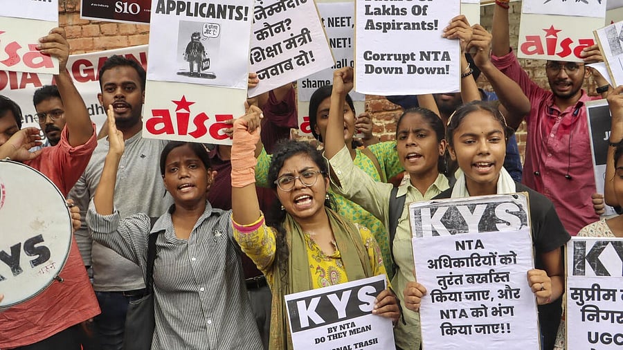 <div class="paragraphs"><p>Members of various organisations protest against the National Testing Agency (NTA) over the alleged irregularities in NEET-UG 2024 result.</p></div>