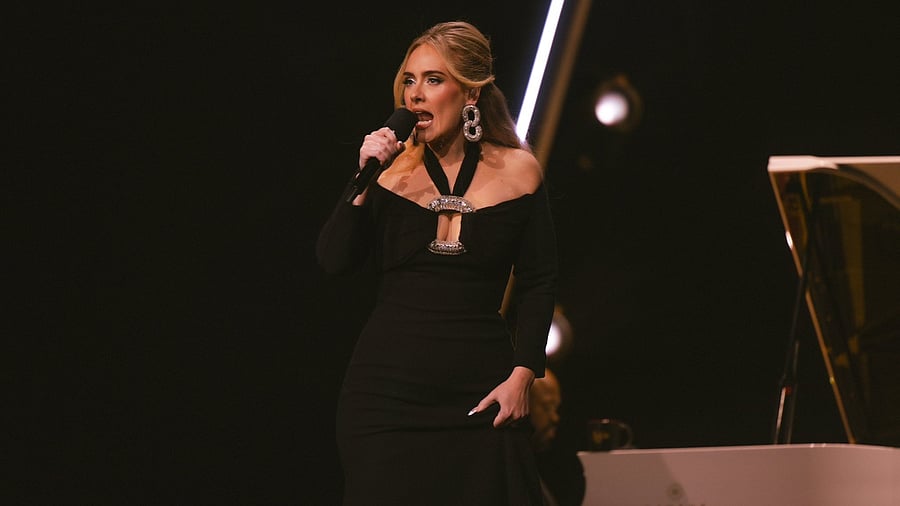 <div class="paragraphs"><p>Last year, the singer marked Pride Month during her Las Vegas residency by wearing a black dress with a rainbow flag train and Pride-themed confetti.</p></div>