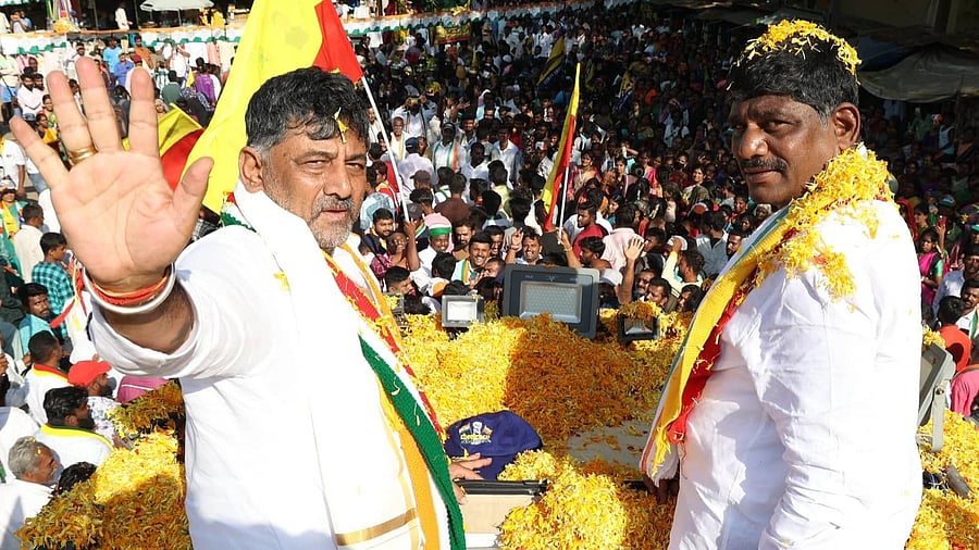 <div class="paragraphs"><p>Karnataka Deputy Chief Minister DK Shivakumar with his D K Suresh. </p></div>