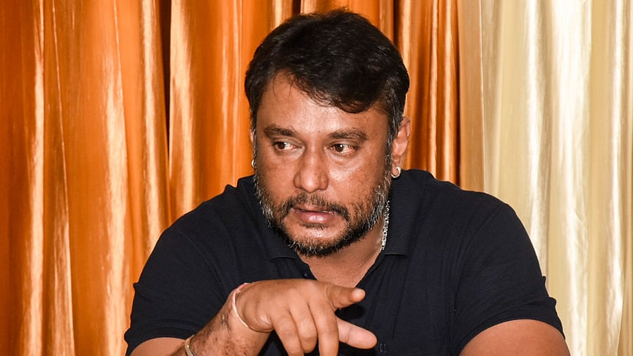 <div class="paragraphs"><p>Kannada film star Darshan Thoogudeepa</p></div>