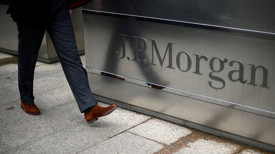 <div class="paragraphs"><p>Global funds have already poured close to $11 billion into index-eligible bonds since JPMorgan’s announcement in September.</p></div>