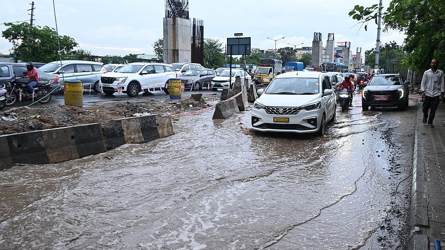 <div class="paragraphs"><p>A waterlogged stretch on the Ring Road near Kadubeesanahalli.</p></div>