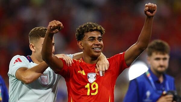 <div class="paragraphs"><p>Euro 2024 - Semi Final - Spain v France - Munich Football Arena, Munich, Germany - Spain's Lamine Yamal celebrates after the match.</p></div>
