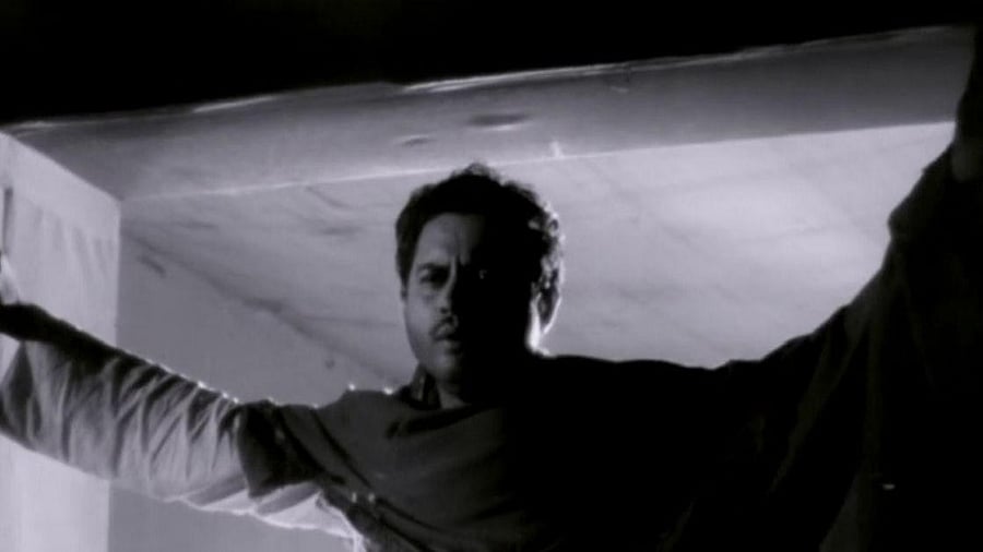<div class="paragraphs"><p>Starting his career as a choreographer, Guru Dutt evolved into a visionary writer, director, actor, and producer.</p></div>