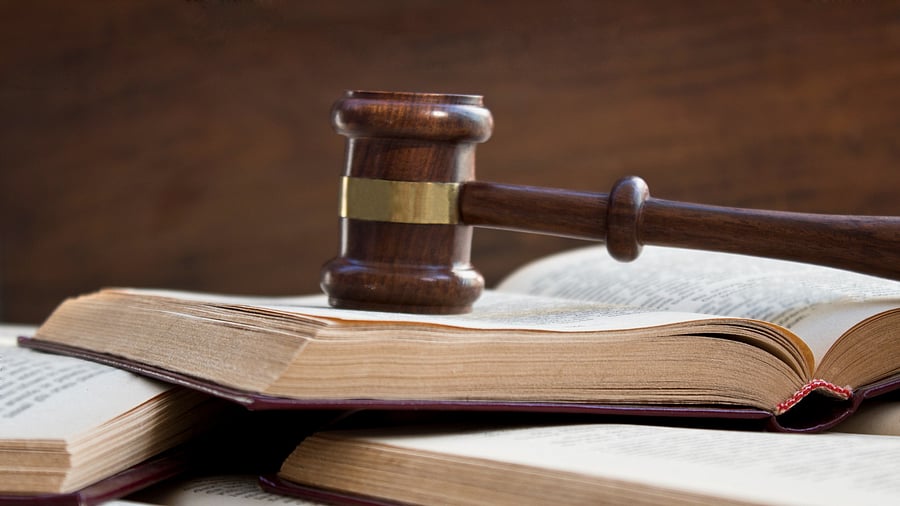 <div class="paragraphs"><p>Representative image showing a gavel.</p></div>