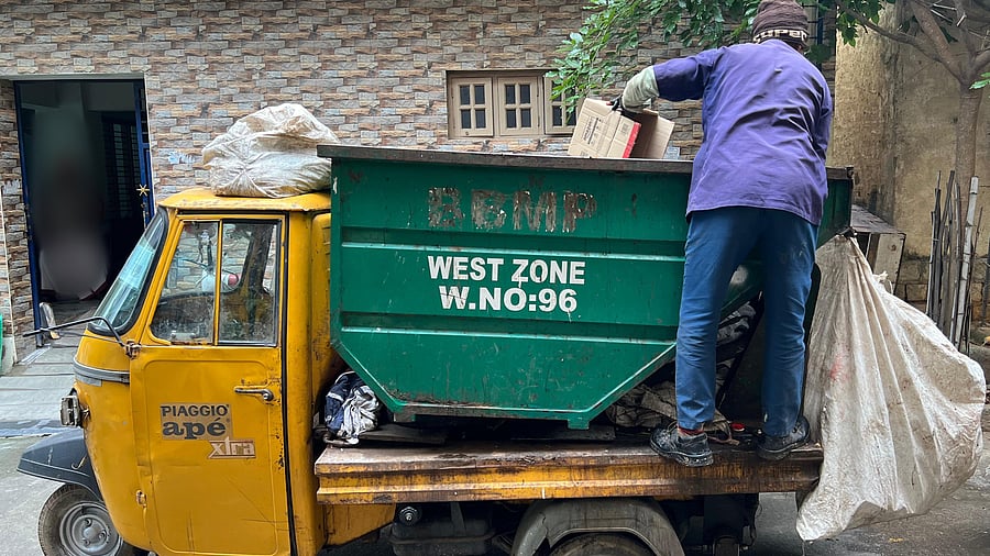 BBMP has a fleet of over 4,500 auto tippers for daily waste collection.