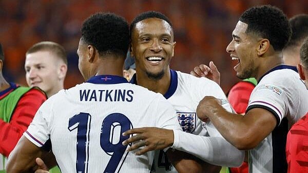 <div class="paragraphs"><p>Euro 2024 - Semi Final - Netherlands v England - Dortmund BVB Stadion, Dortmund, Germany - England's Ollie Watkins, Ezri Konsa and Jude Bellingham celebrate after the match.</p></div>