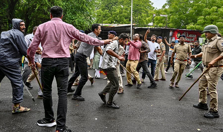 <div class="paragraphs"><p>State Congress treasurer Dr Lalmalsawma Nghaka claimed that two party activists were seriously injured in police action, and they were admitted to a private hospital. (Representative image)</p></div>