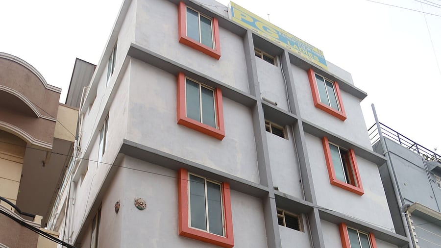 <div class="paragraphs"><p>The Bhargavi Staying Homes For Ladies in Venkatreddy Layout, Koramangala, where a 24-year-old woman was stabbed to death on Tuesday night. </p></div>