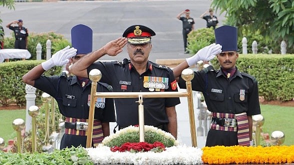 <div class="paragraphs"><p>Major General V T Mathew, the new GOC, Karnataka and Kerala Sub Area.</p></div>